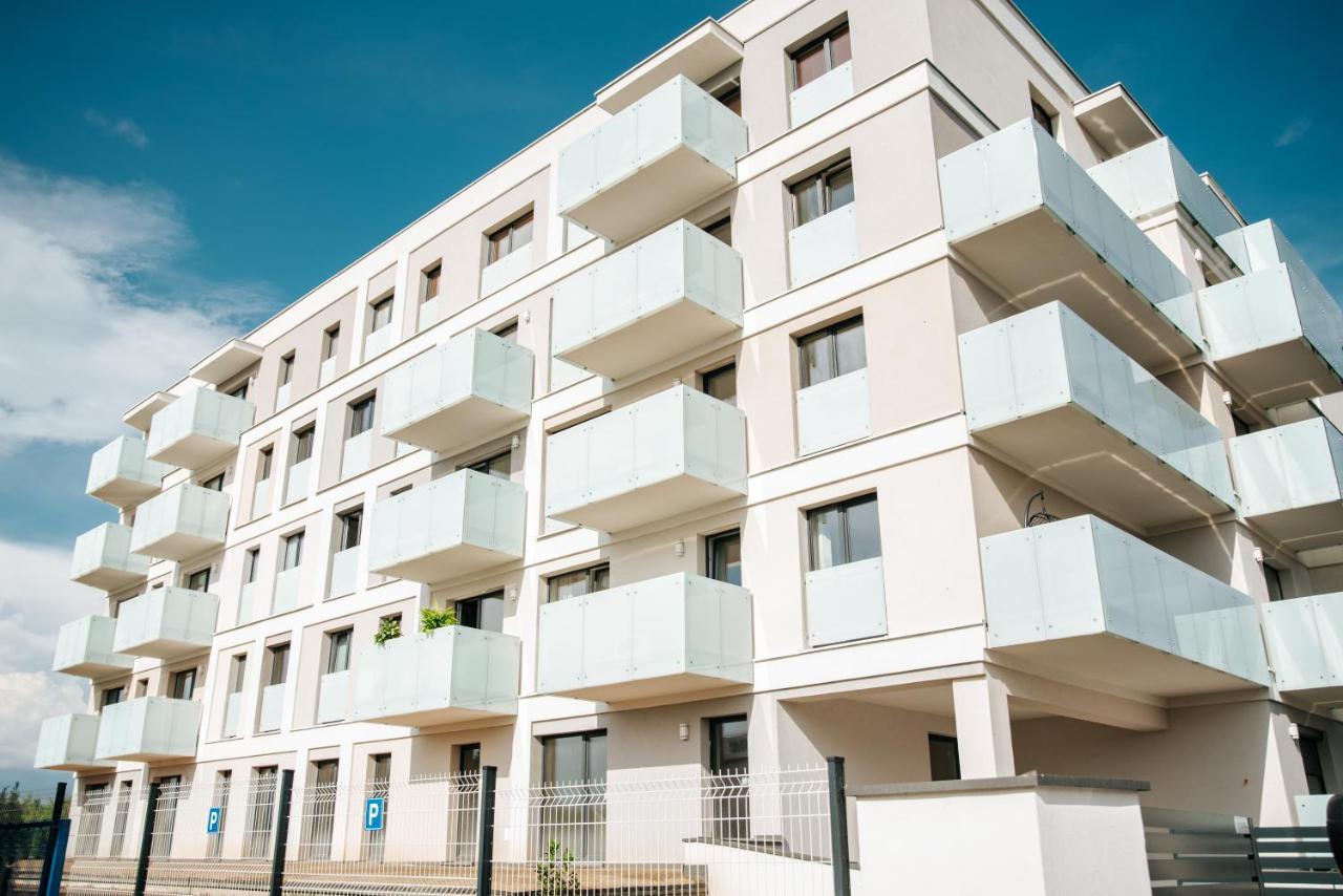Apartamenty Czestochowa Eu 'Garaz Gratis' Buitenkant foto