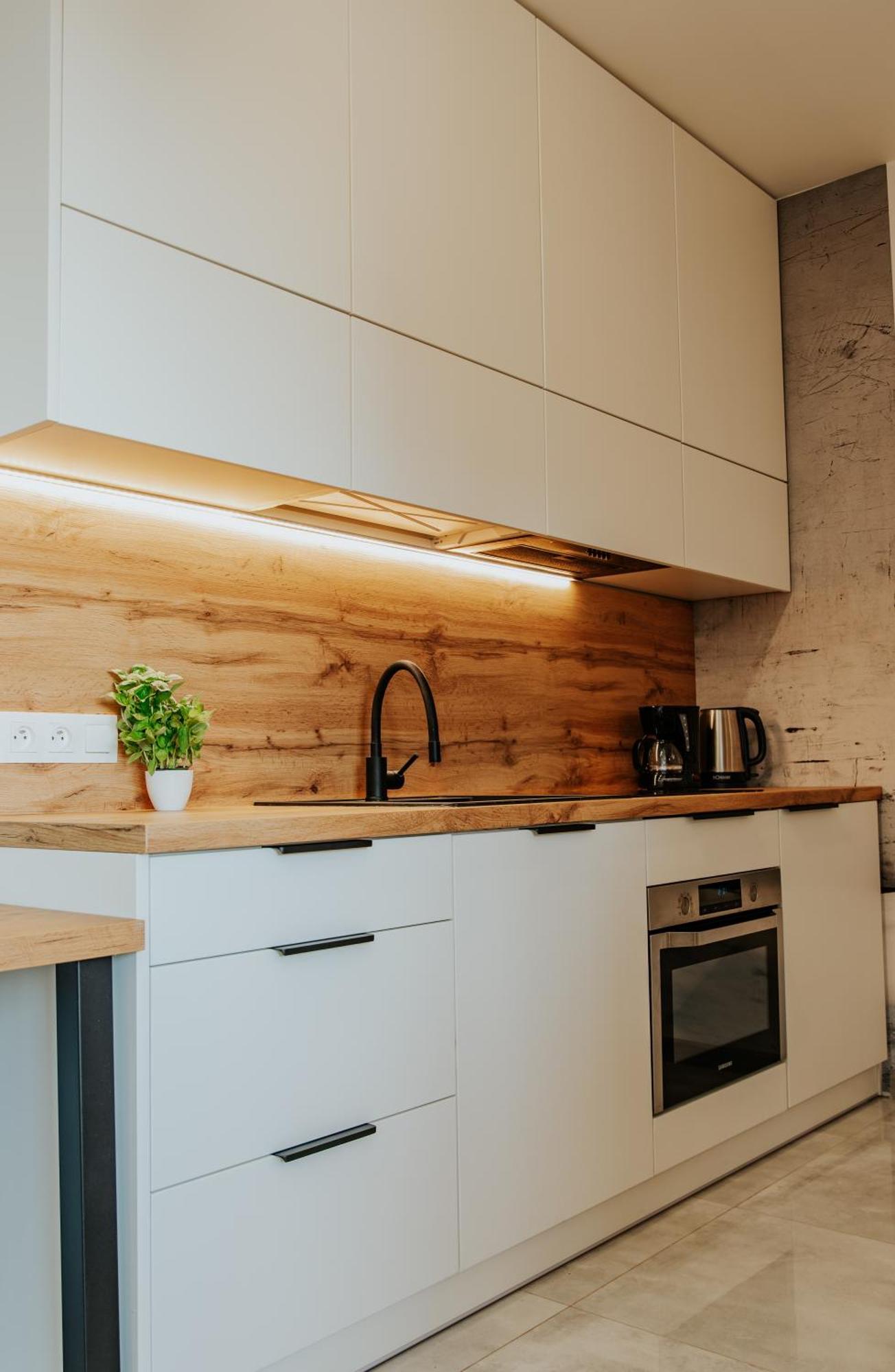 Apartamenty Czestochowa Eu 'Garaz Gratis' Buitenkant foto