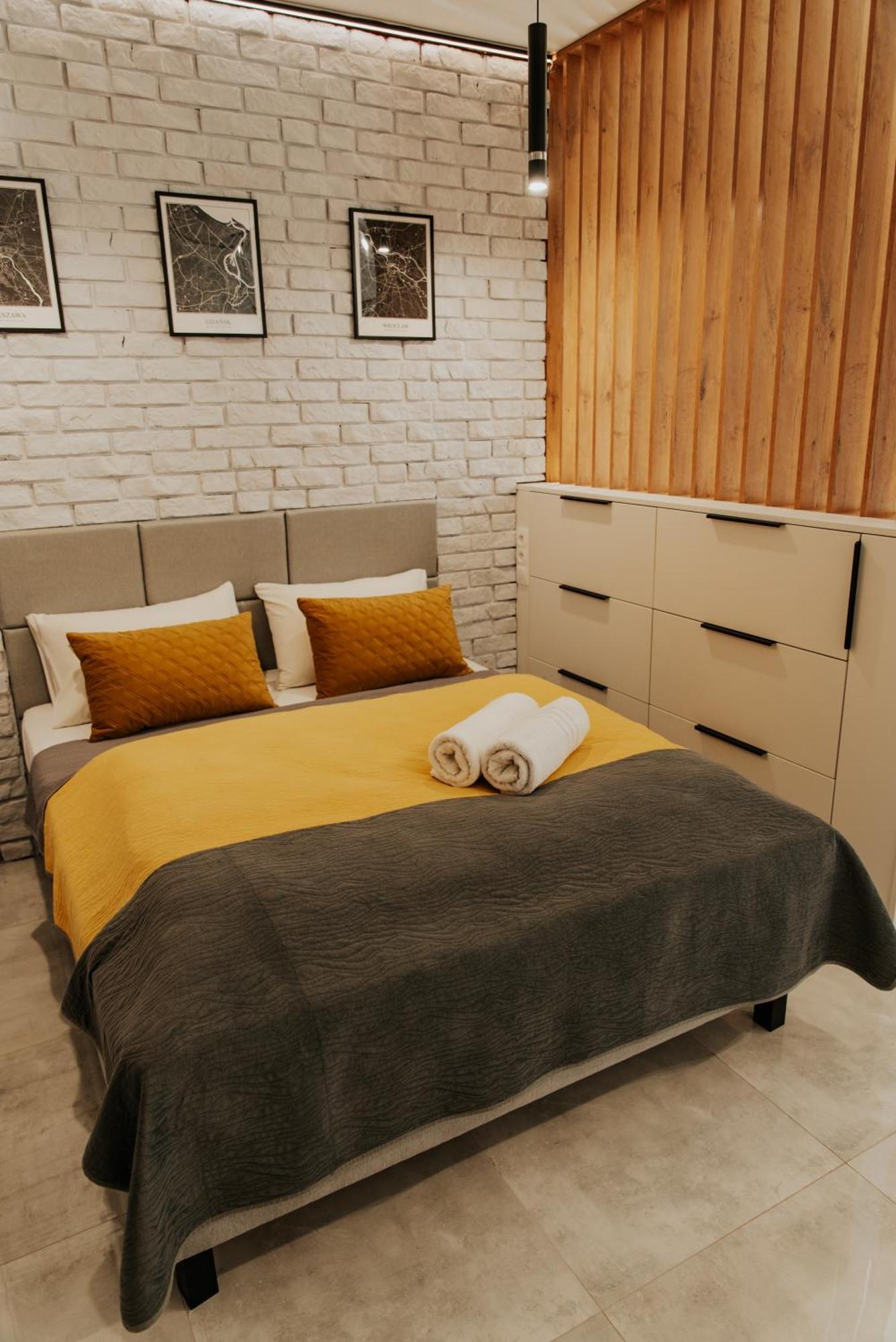 Apartamenty Czestochowa Eu 'Garaz Gratis' Buitenkant foto